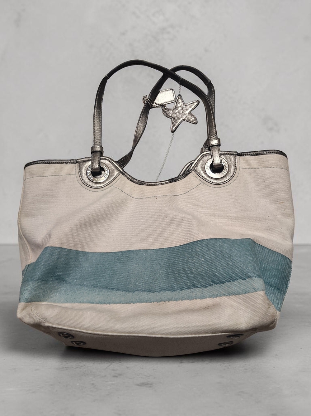 Limitd EditionCoach Canvas Tote in White with Blue Wave and Tan Starfish Accents - Picture 4 of 9